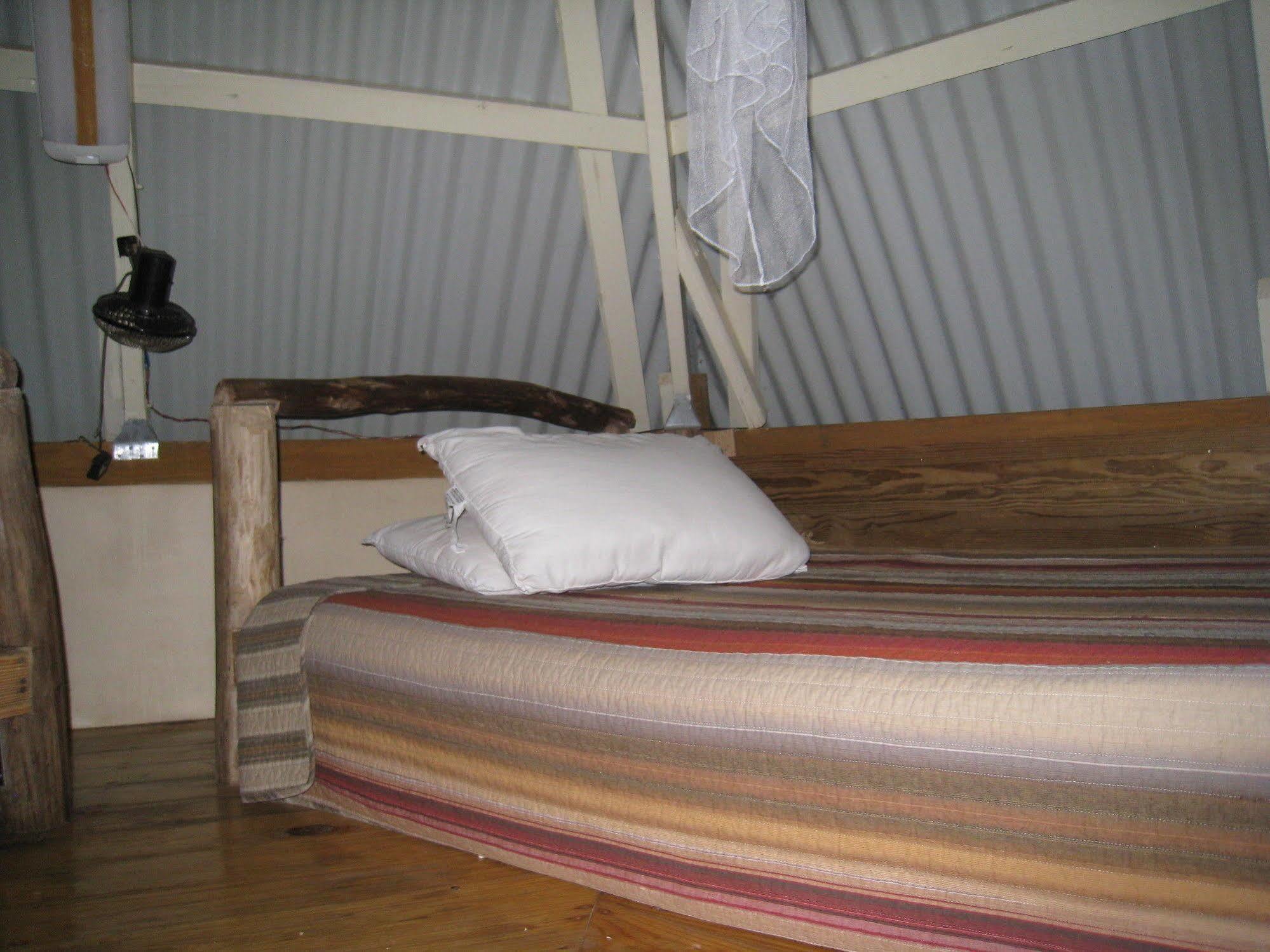 Вілла Roots Jungle Retreat Маріго Екстер'єр фото